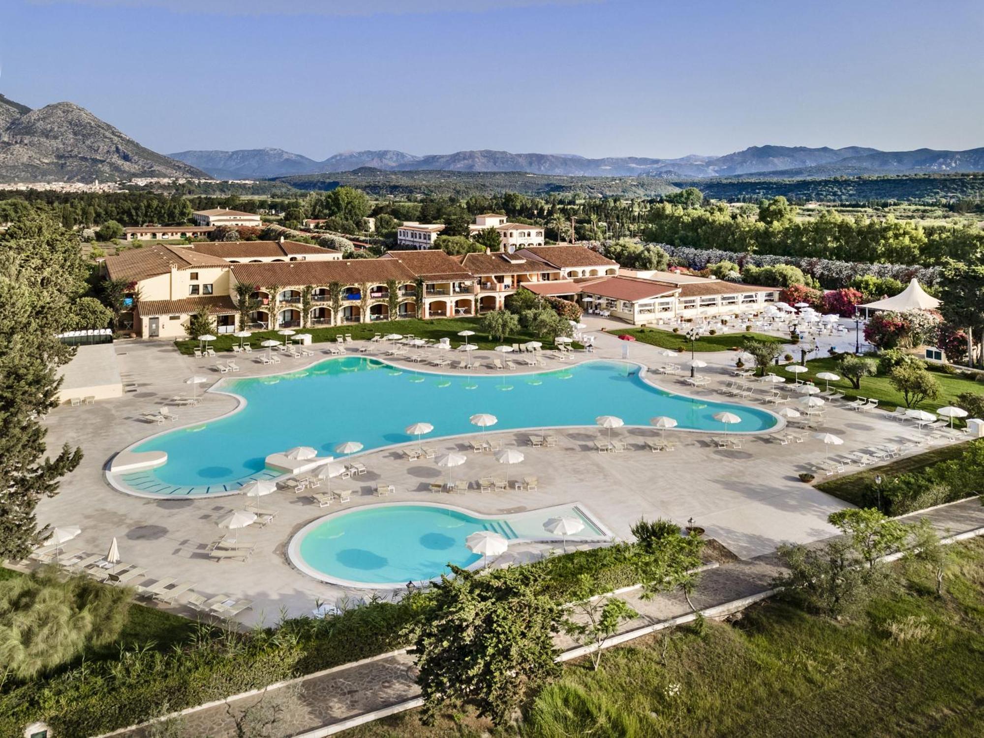 Hotel Sentido Orosei 4*